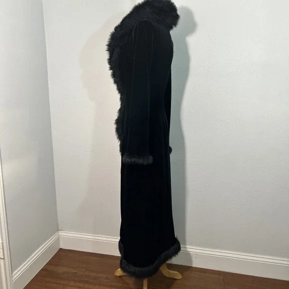 Betsey Johnson Penny Lane Coat Womens S Black Velvet Faux Fur Trim Y2K Glam - Picture 4 of 13